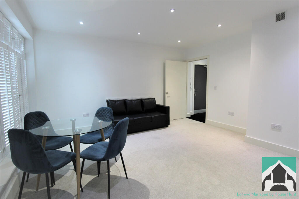 2 bed Apartment for rent in Birmingham. From House Hunt - Birmingham