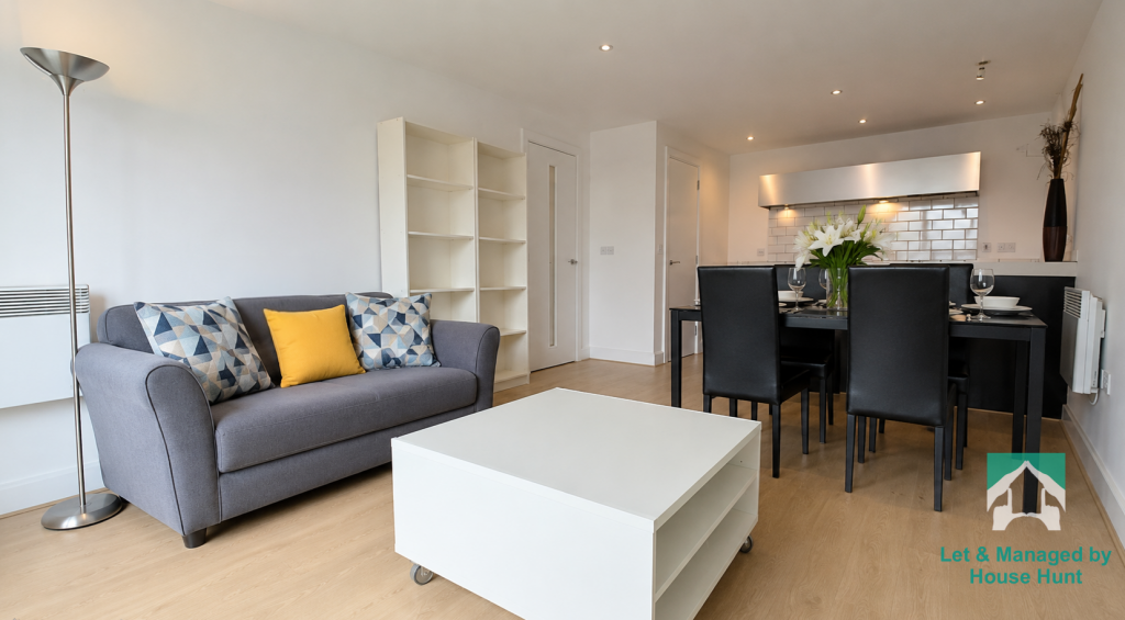 2 bed Apartment for rent in Birmingham. From House Hunt - Birmingham