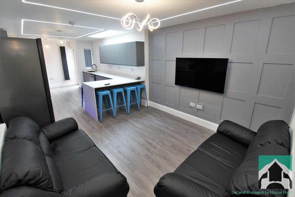 6 bed Detached for rent in Birmingham. From House Hunt - Birmingham 6 bed Detached for rent in Birmingham. From House Hunt - Birmingham