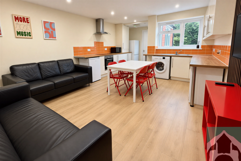 6 bed Mid Terraced House for rent in Birmingham. From House Hunt - Birmingham 6 bed Mid Terraced House for rent in Birmingham. From House Hunt - Birmingham
