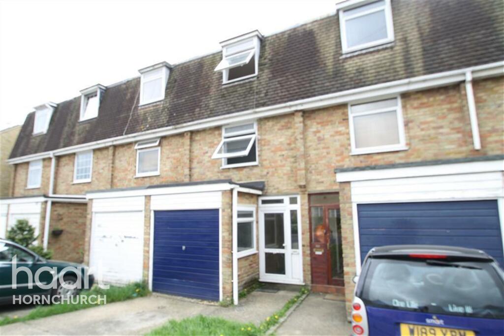 3 bed Semi-Detached House for rent in Great Warley. From haart Hornchurch