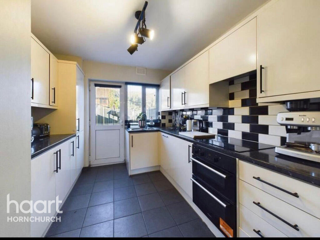1 bed House Share for rent in Rainham. From haart - Hornchurch