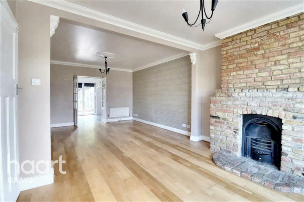 3 bed End Terraced House for rent in Grays. From haart Grays