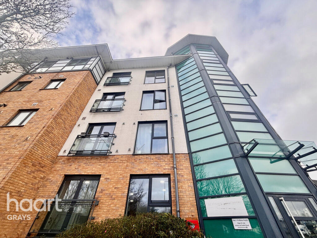 1 bed 1st Floor Flat for rent in Grays. From haart - Grays