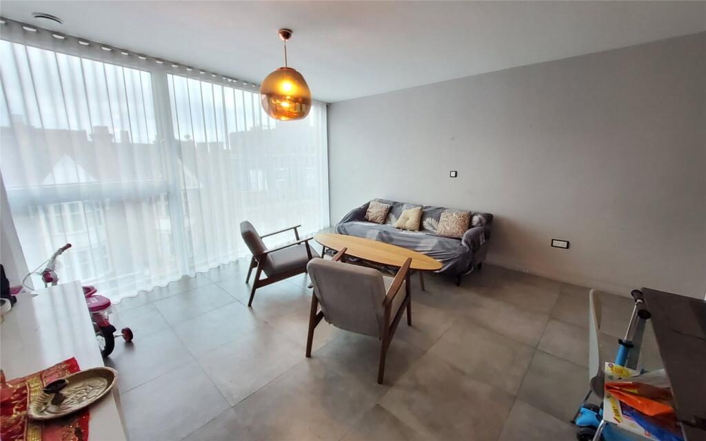 2 bed Apartment for rent in Harrow. From Ellis & Co - Stanmore 2 bed Apartment for rent in Harrow. From Ellis & Co - Stanmore