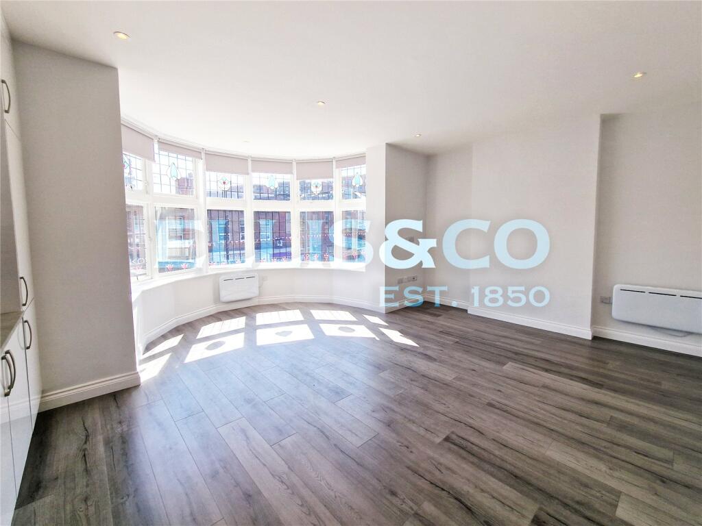2 bed Apartment for rent in Harrow. From Ellis & Co - Stanmore 2 bed Apartment for rent in Harrow. From Ellis & Co - Stanmore
