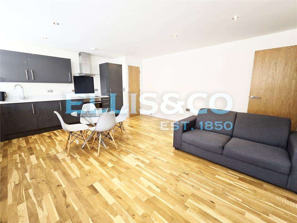 1 bed Apartment for rent in Harrow. From Ellis & Co - Stanmore