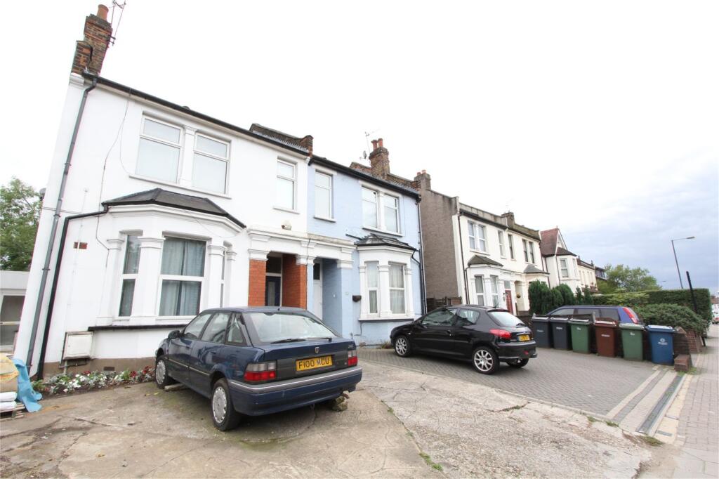 2 bed Apartment for rent in Harrow. From Ellis & Co - Stanmore 2 bed Apartment for rent in Harrow. From Ellis & Co - Stanmore