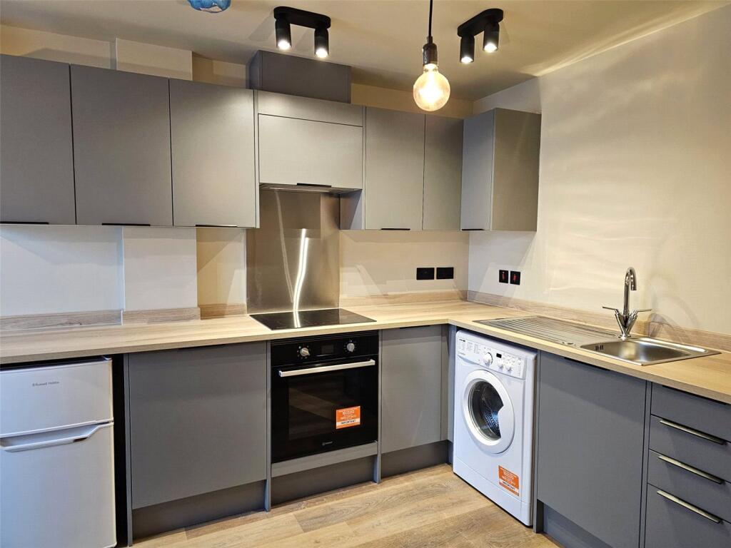 0 bed Studio for rent in Romford. From Ellis & Co - Stanmore 0 bed Studio for rent in Romford. From Ellis & Co - Stanmore