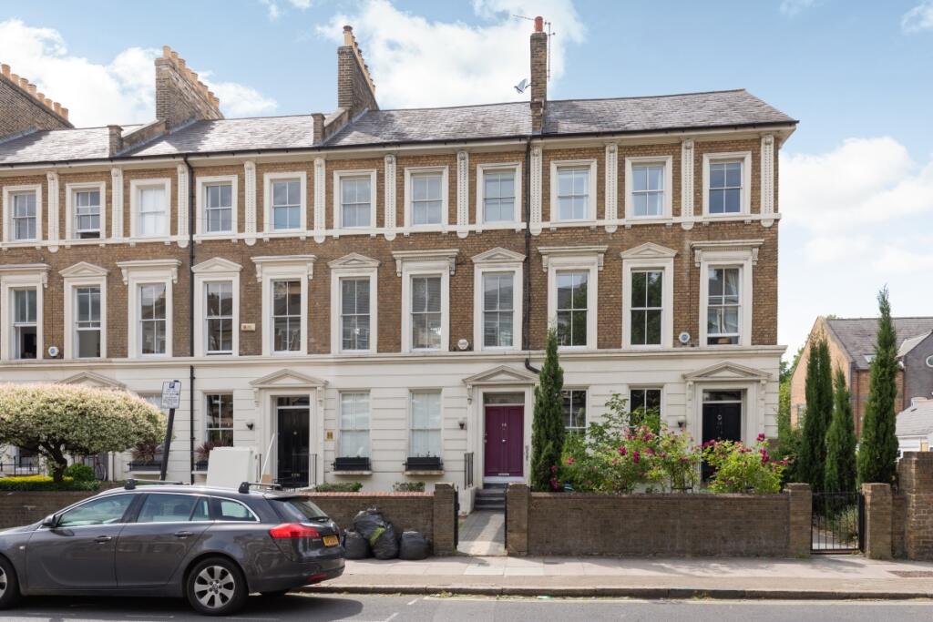 4 bed Mid Terraced House for rent in Bermondsey. From Cluttons - Tower Bridge - Lettings