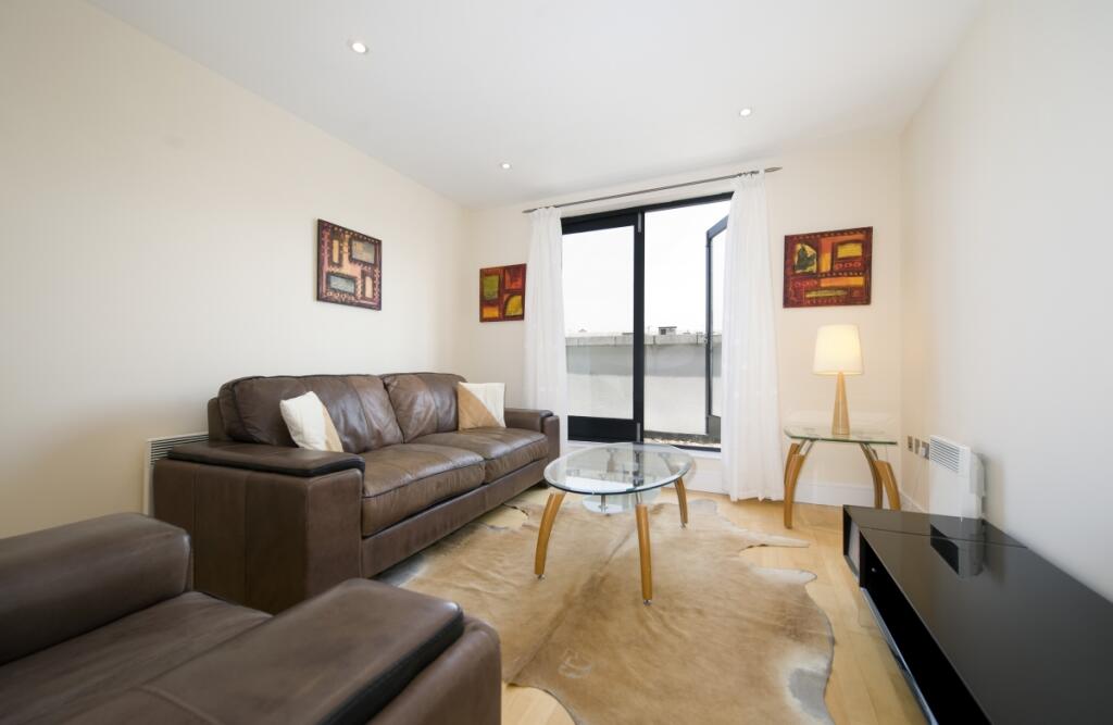 1 bed 1st Floor Flat for rent in Bermondsey. From Cluttons - Tower Bridge - Lettings
