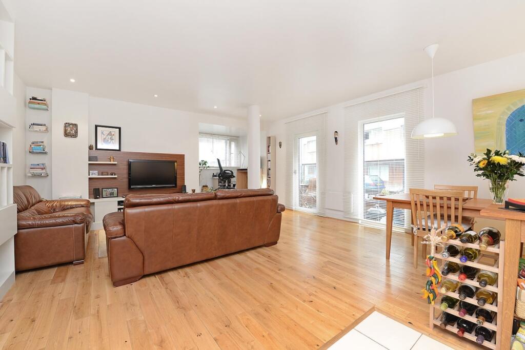 1 bed Apartment for rent in London. From Cluttons - Tower Bridge - Lettings