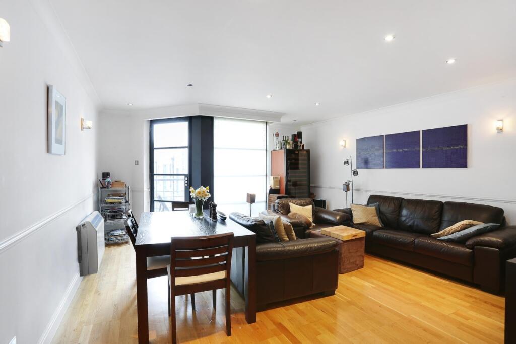 2 bed 1st Floor Flat for rent in Bermondsey. From Cluttons - Tower Bridge - Lettings 2 bed 1st Floor Flat for rent in Bermondsey. From Cluttons - Tower Bridge - Lettings