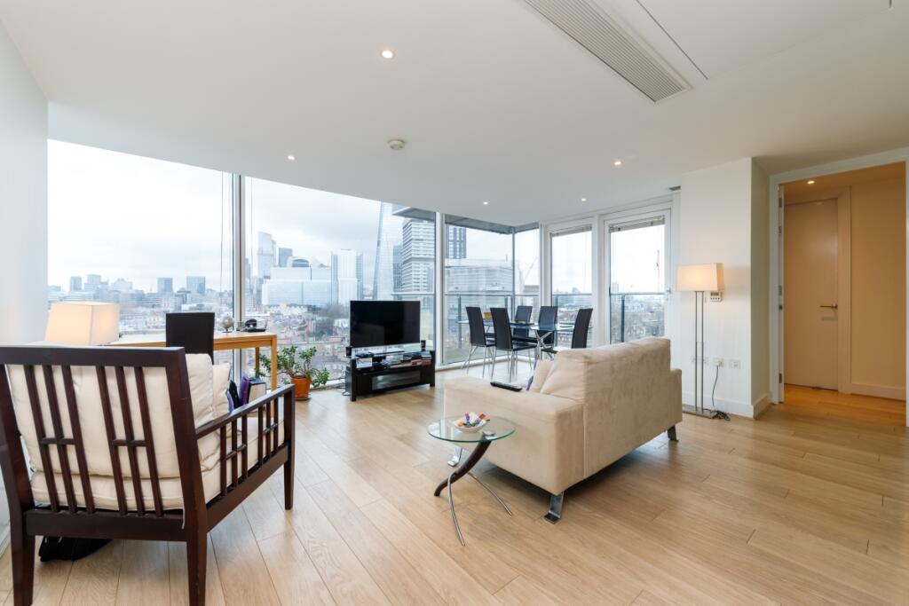 2 bed Apartment for rent in Bermondsey. From Cluttons - Tower Bridge - Lettings 2 bed Apartment for rent in Bermondsey. From Cluttons - Tower Bridge - Lettings