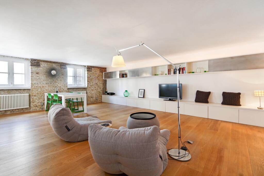 2 bed 1st Floor Flat for rent in London. From Cluttons - Tower Bridge - Lettings