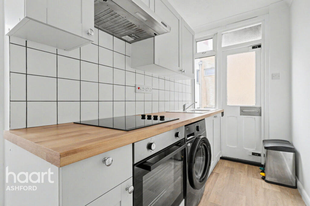 2 bed 1st Floor Flat for rent in Ramsgate. From haart - Ashford