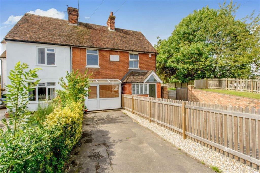 2 bed Mid Terraced House for rent in Ashford. From haart - Ashford