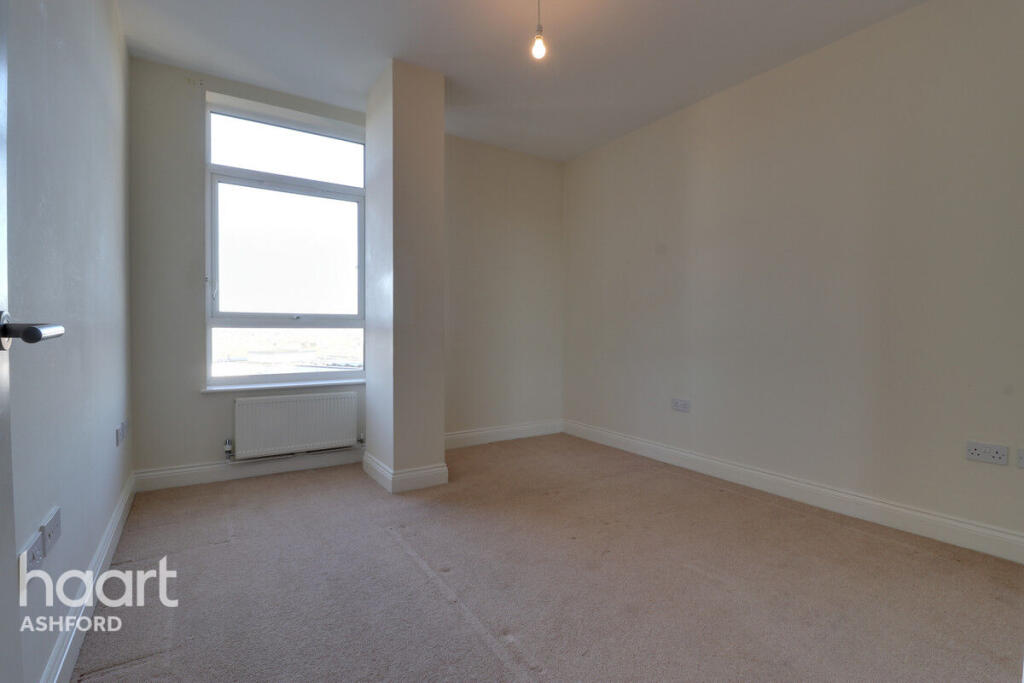 2 bed Apartment for rent in Ashford. From haart - Ashford