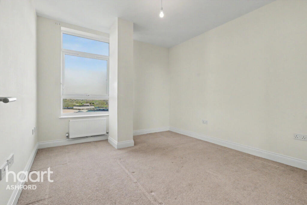 2 bed Apartment for rent in Ashford. From haart - Ashford