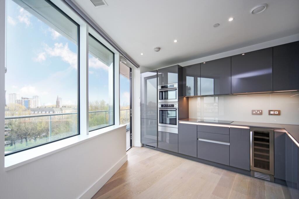2 bed 1st Floor Flat for rent in Battersea. From Cluttons - Chelsea - Lettings