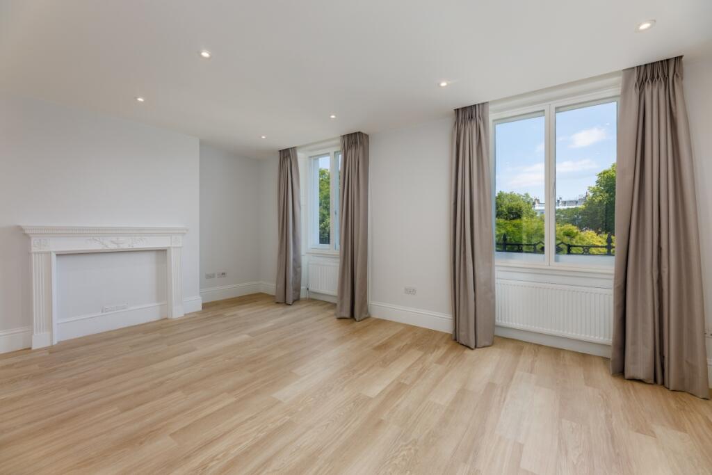 4 bed Apartment for rent in Chelsea. From Cluttons - Chelsea - Lettings