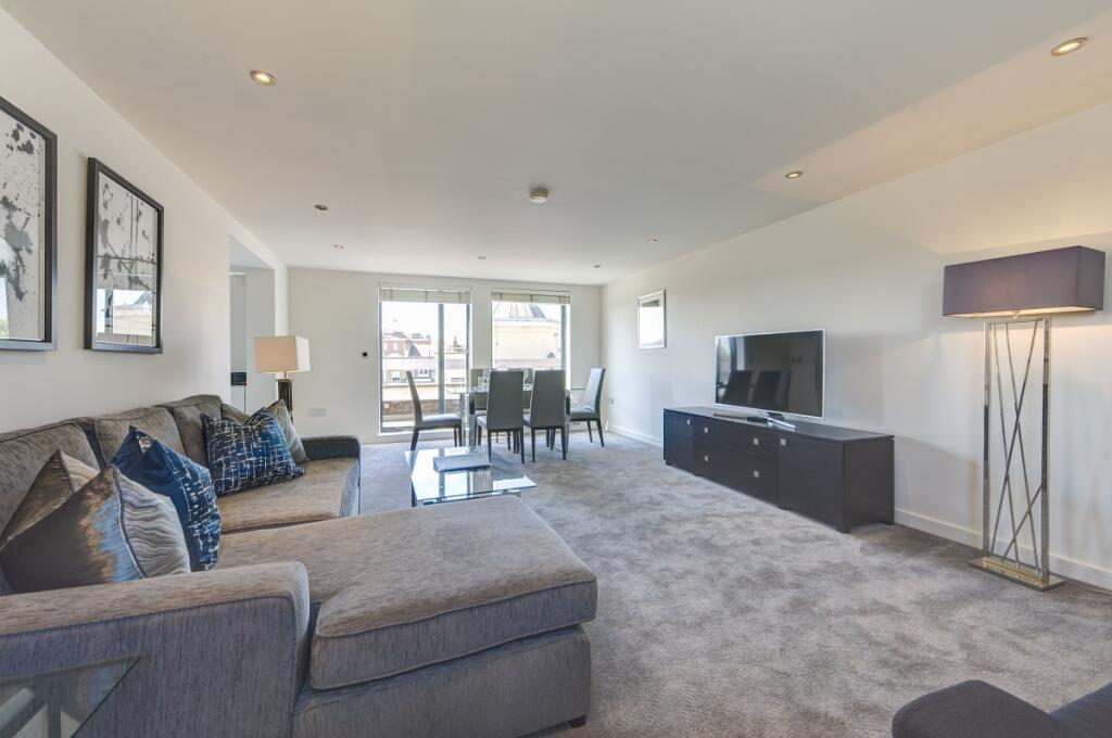 2 bed 1st Floor Flat for rent in London. From Cluttons - Chelsea - Lettings