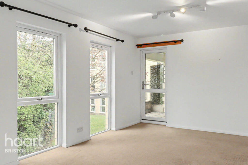 2 bed 1st Floor Flat for rent in Bristol. From haart - Bristol