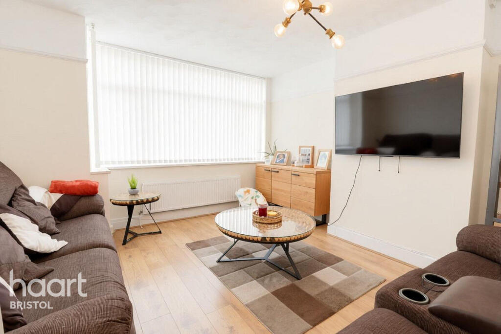 3 bed Mid Terraced House for rent in Crofts End. From haart - Bristol 3 bed Mid Terraced House for rent in Crofts End. From haart - Bristol