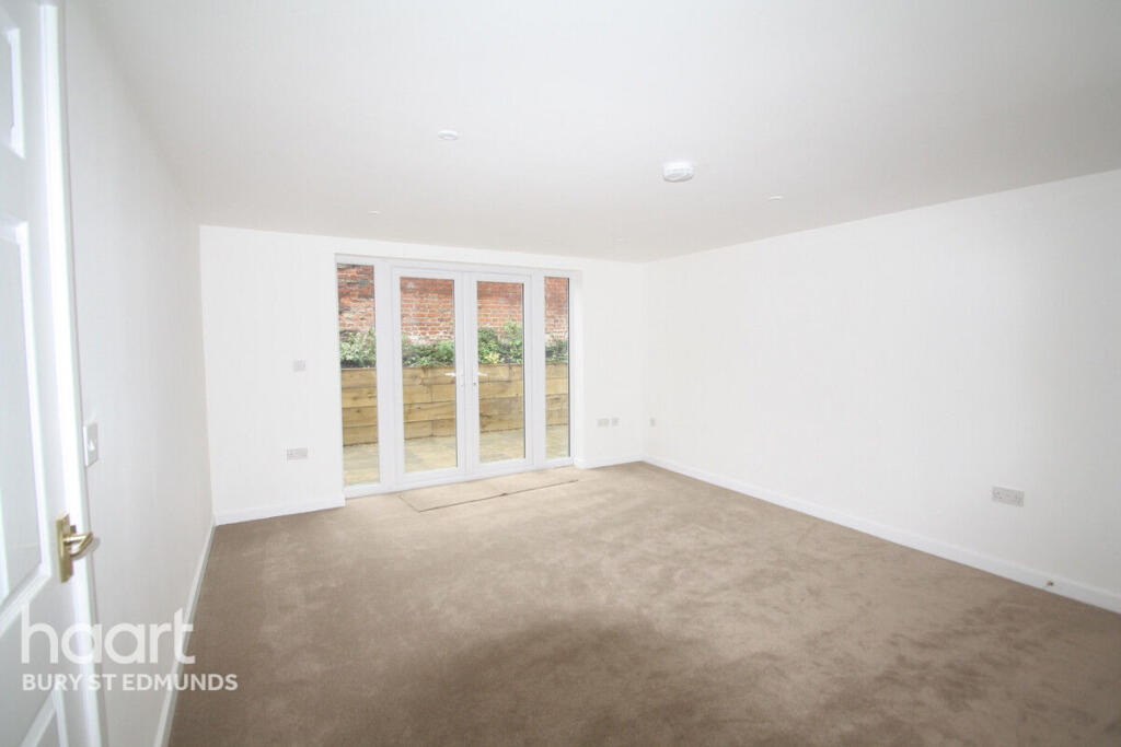 2 bed Mid Terraced House for rent in Bury St Edmunds. From haart - Bury St. Edmunds 2 bed Mid Terraced House for rent in Bury St Edmunds. From haart - Bury St. Edmunds