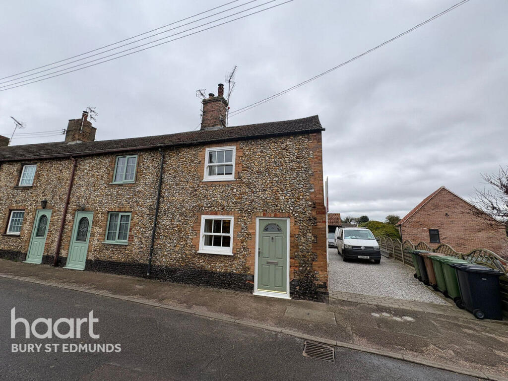 2 bed Mid Terraced House for rent in Feltwell. From haart - Bury St. Edmunds