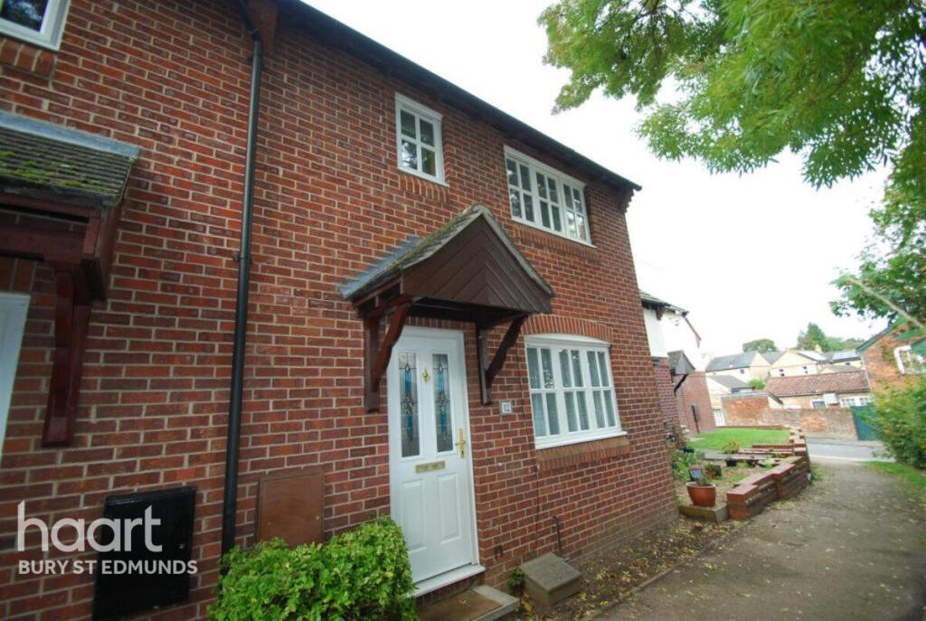 3 bed Semi Detached for rent in Bury St Edmunds. From haart - Bury St. Edmunds 3 bed Semi Detached for rent in Bury St Edmunds. From haart - Bury St. Edmunds