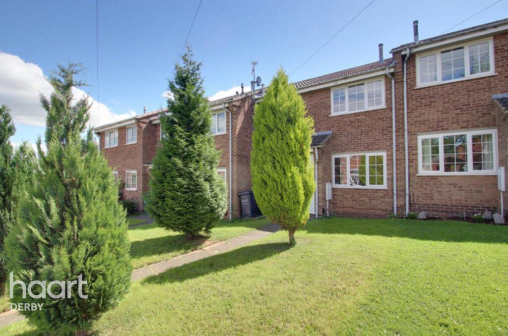 1 bed Mid Terraced House for rent in Loughborough. From haart - Derby