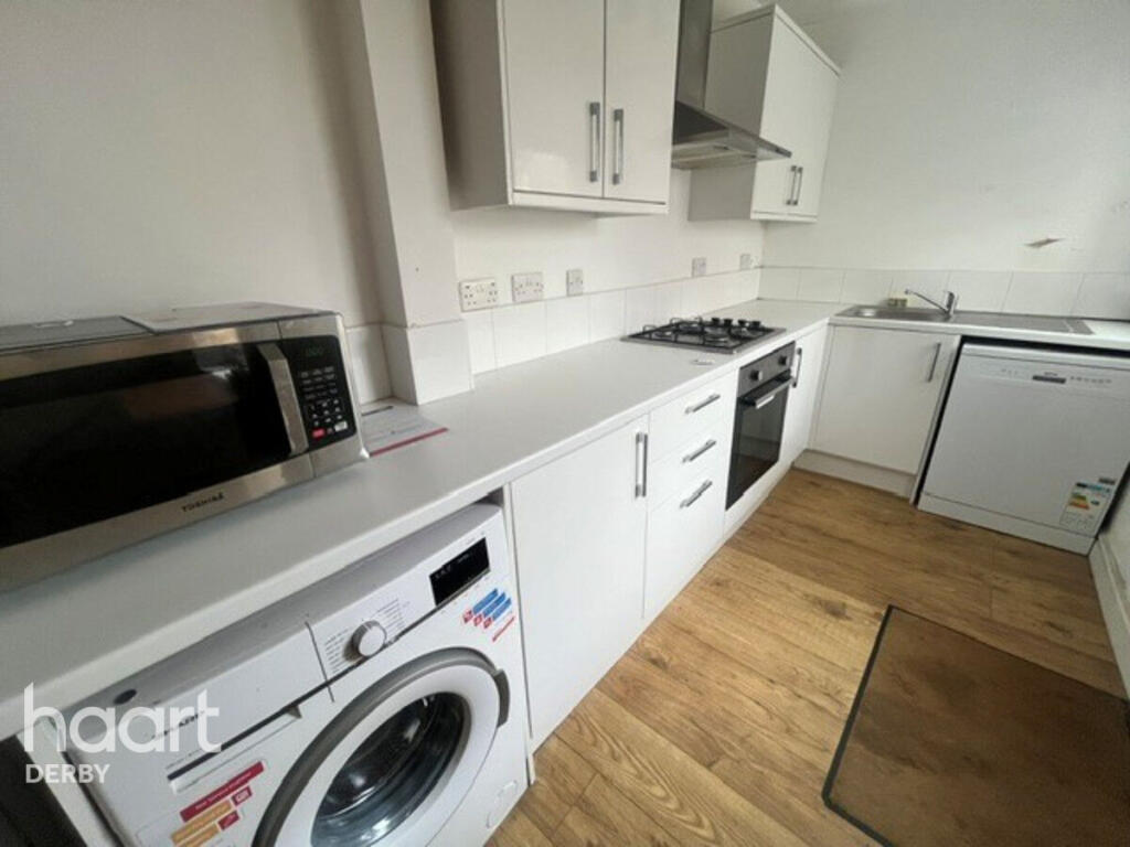 2 bed Mid Terraced House for rent in Mackworth. From haart - Derby