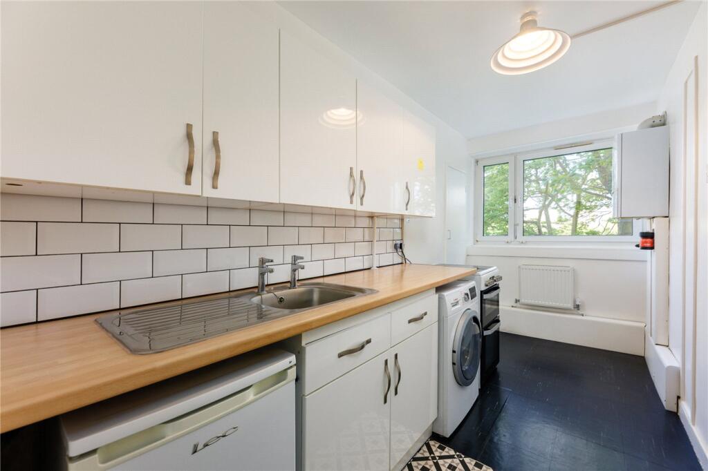 1 bed Apartment for rent in London. From Winkworth - Southfields