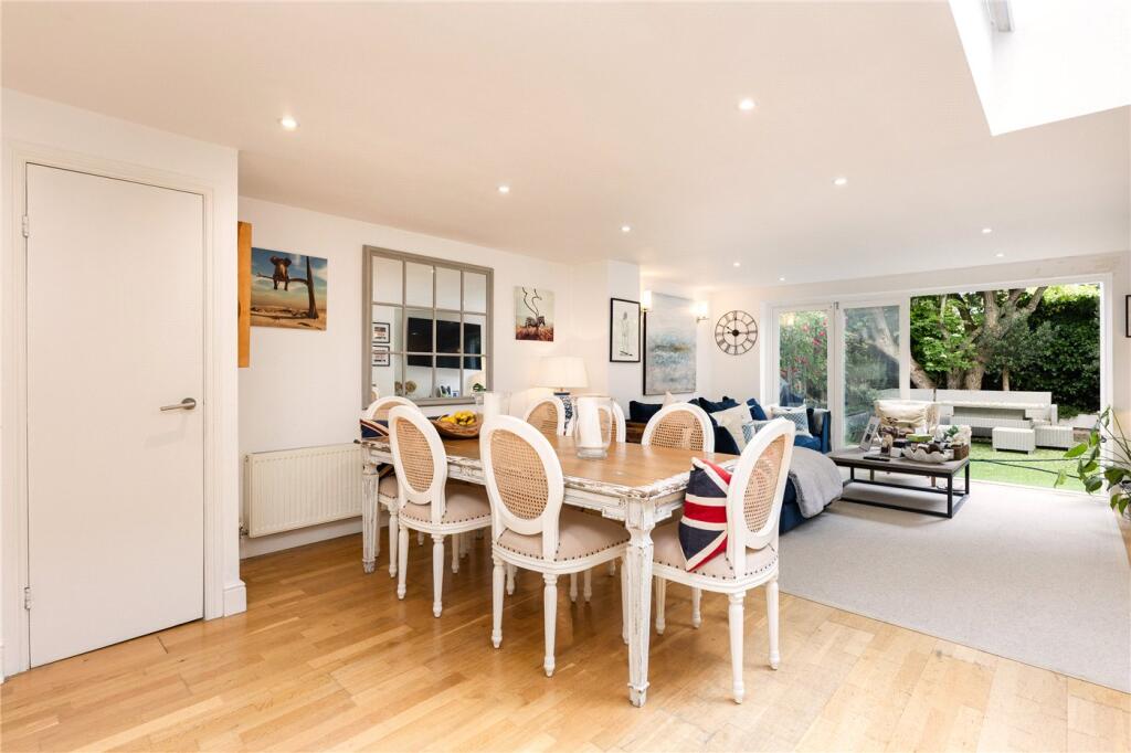 2 bed Apartment for rent in London. From Winkworth - Southfields 2 bed Apartment for rent in London. From Winkworth - Southfields