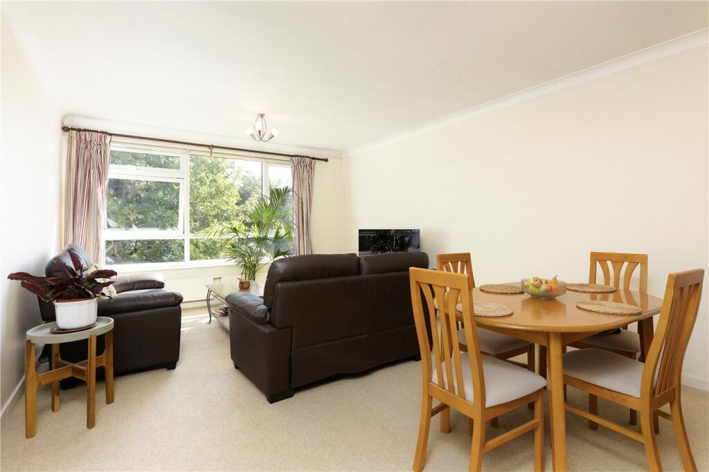 2 bed Apartment for rent in Putney. From Winkworth - Southfields 2 bed Apartment for rent in Putney. From Winkworth - Southfields