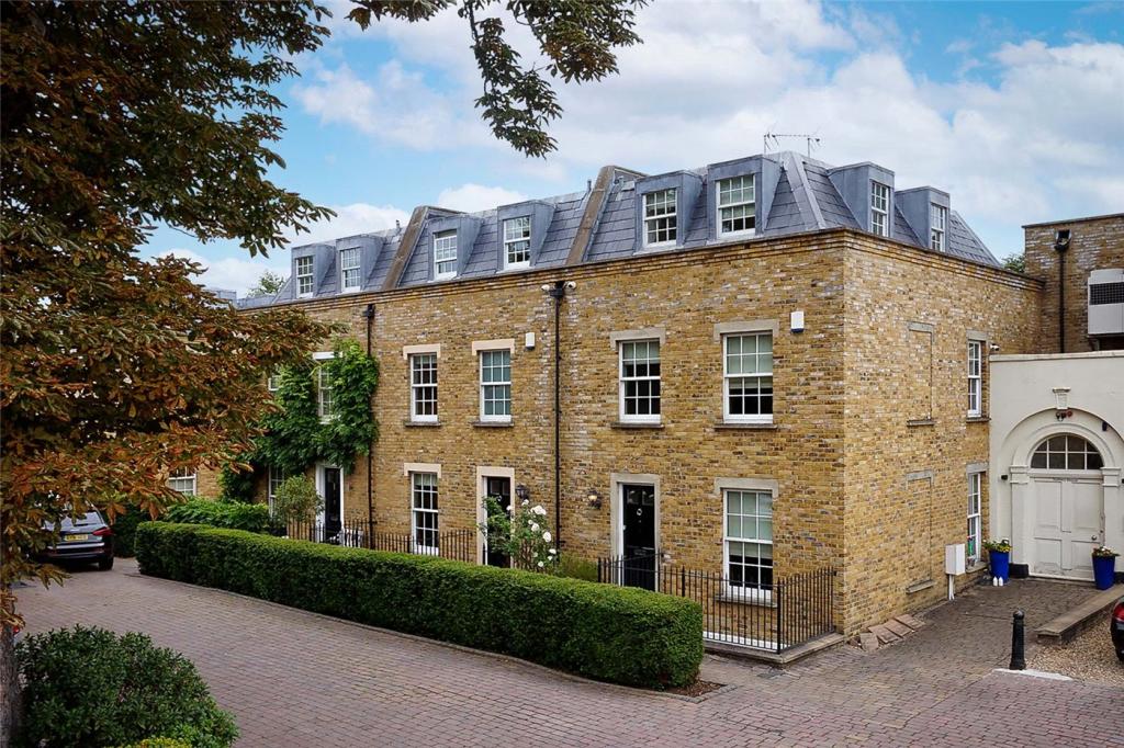 4 bed End of Terrace for rent in London. From Winkworth - Southfields 4 bed End of Terrace for rent in London. From Winkworth - Southfields