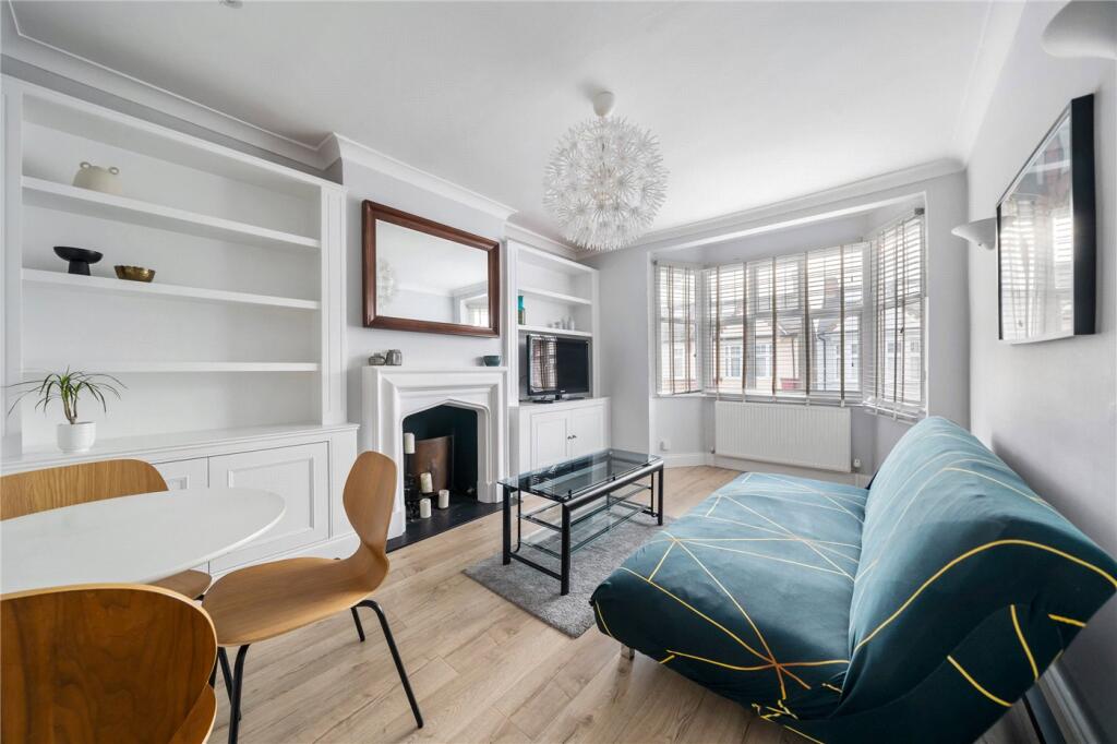 2 bed Apartment for rent in London. From Winkworth - Tooting