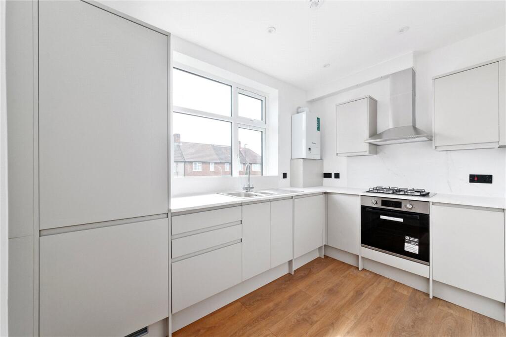 2 bed Apartment for rent in Mitcham. From Winkworth - Tooting 2 bed Apartment for rent in Mitcham. From Winkworth - Tooting