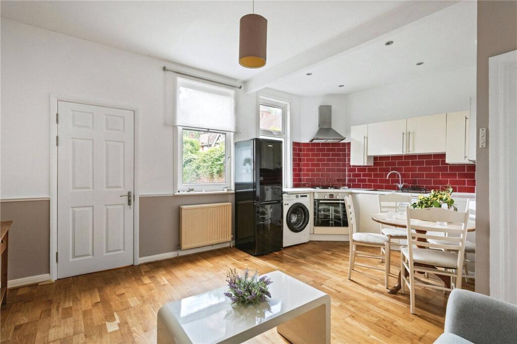 1 bed Apartment for rent in Mitcham. From Winkworth - Tooting 1 bed Apartment for rent in Mitcham. From Winkworth - Tooting