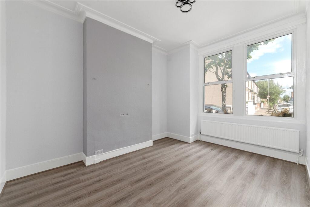 2 bed Apartment for rent in Merton. From Winkworth - Tooting 2 bed Apartment for rent in Merton. From Winkworth - Tooting