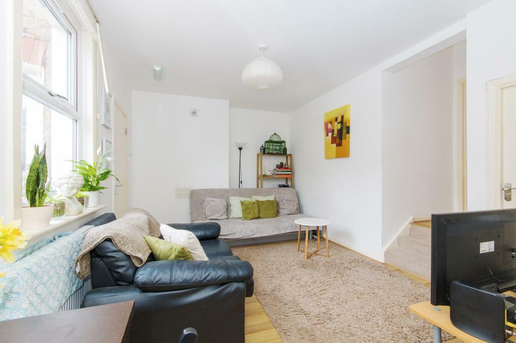 3 bed Apartment for rent in London. From Winkworth - Tooting 3 bed Apartment for rent in London. From Winkworth - Tooting