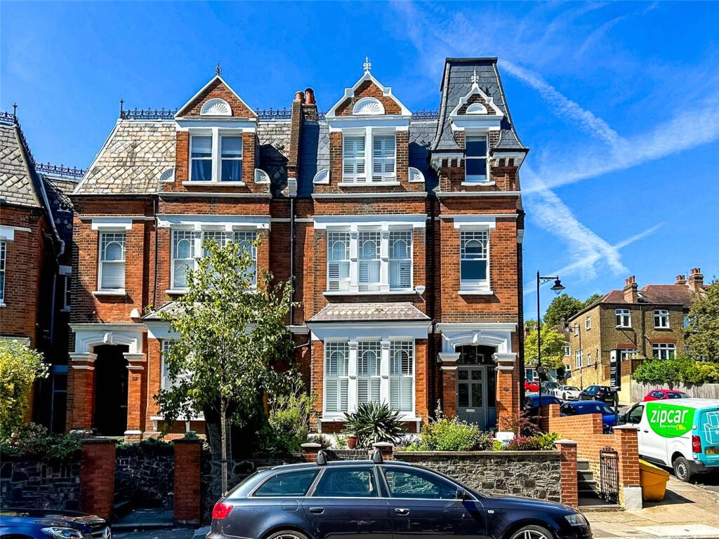 2 bed Apartment for rent in London. From Winkworth - Highgate
