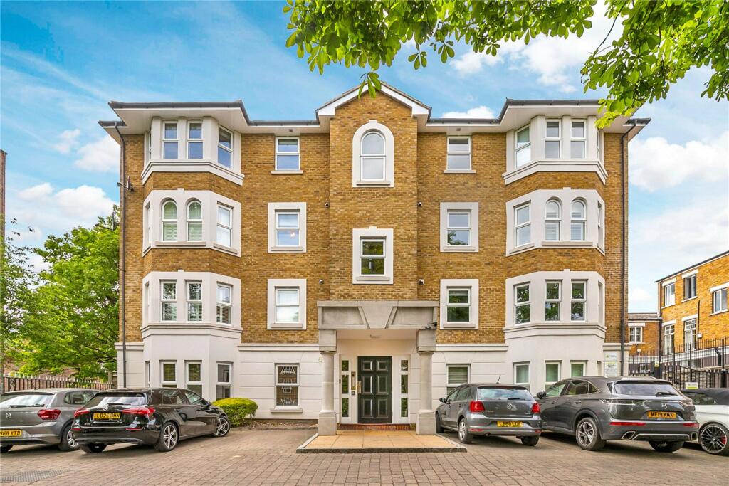 2 bed Apartment for rent in London. From Winkworth - Clapham