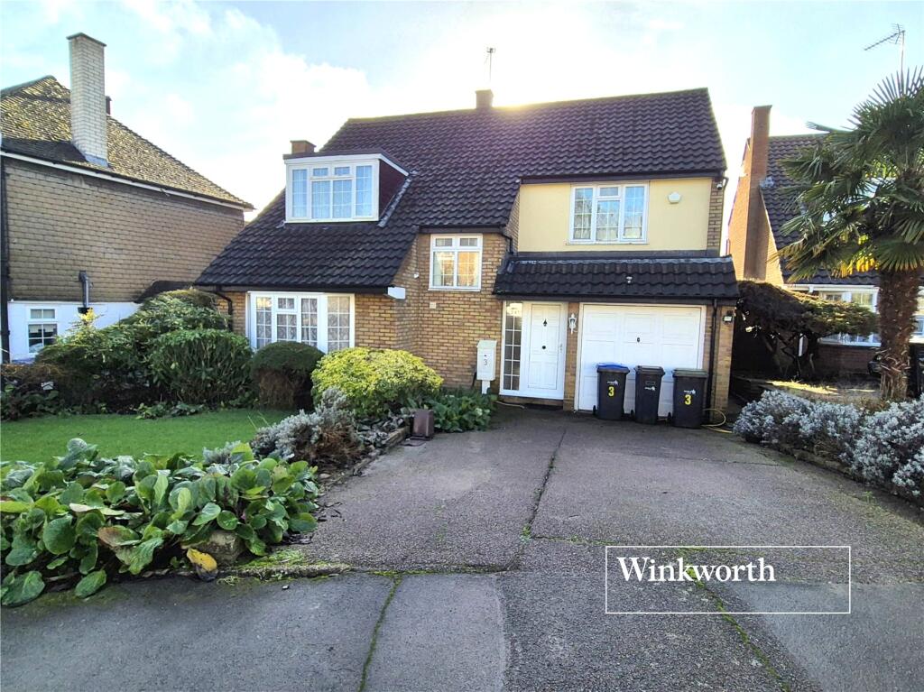 4 bed Detached for rent in Hadley Wood. From Winkworth - Barnet