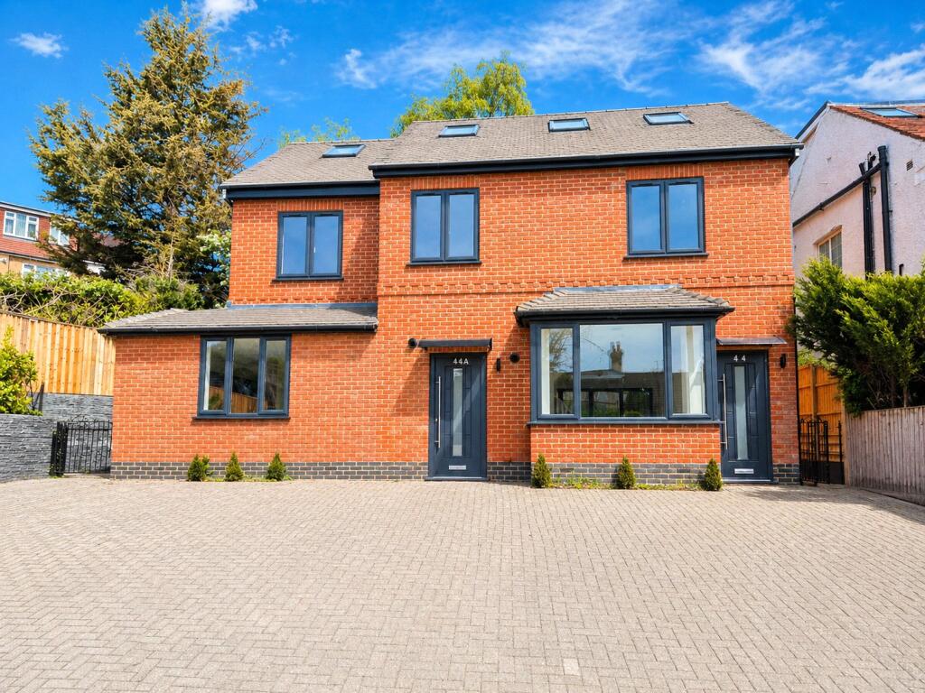 3 bed Semi Detached for rent in Barnet. From Winkworth - Barnet