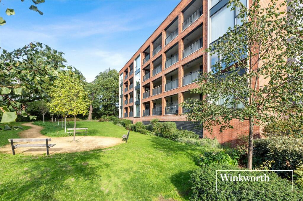 2 bed Apartment for rent in Hadley Wood. From Winkworth - Barnet 2 bed Apartment for rent in Hadley Wood. From Winkworth - Barnet