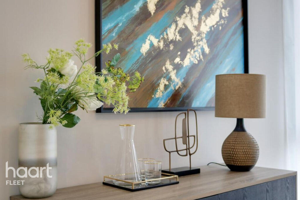 2 bed 1st Floor Flat for rent in Farnborough. From haart - Fleet