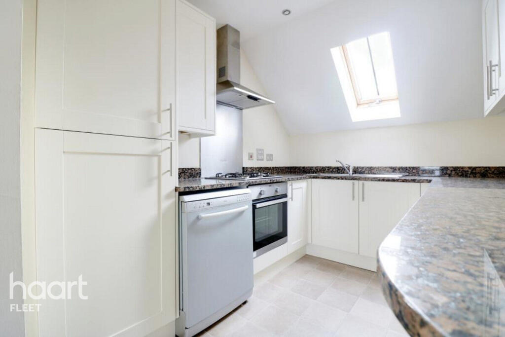 2 bed Apartment for rent in Fleet. From haart - Fleet