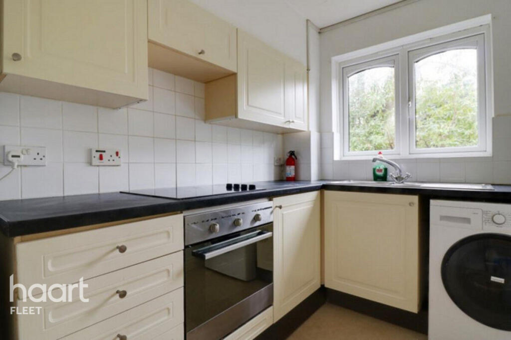 1 bed Apartment for rent in Fleet. From haart - Fleet 1 bed Apartment for rent in Fleet. From haart - Fleet